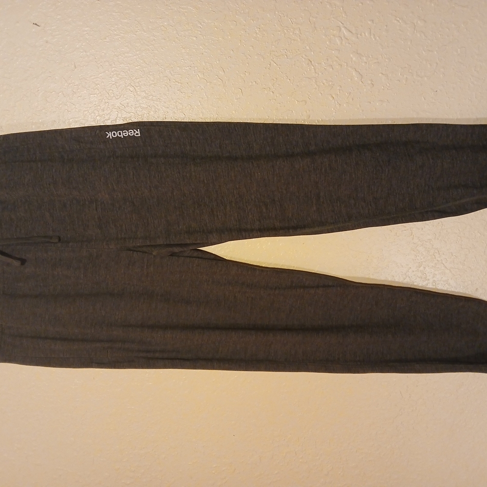 Reebok Gray Sweatpants for Casual Comfort